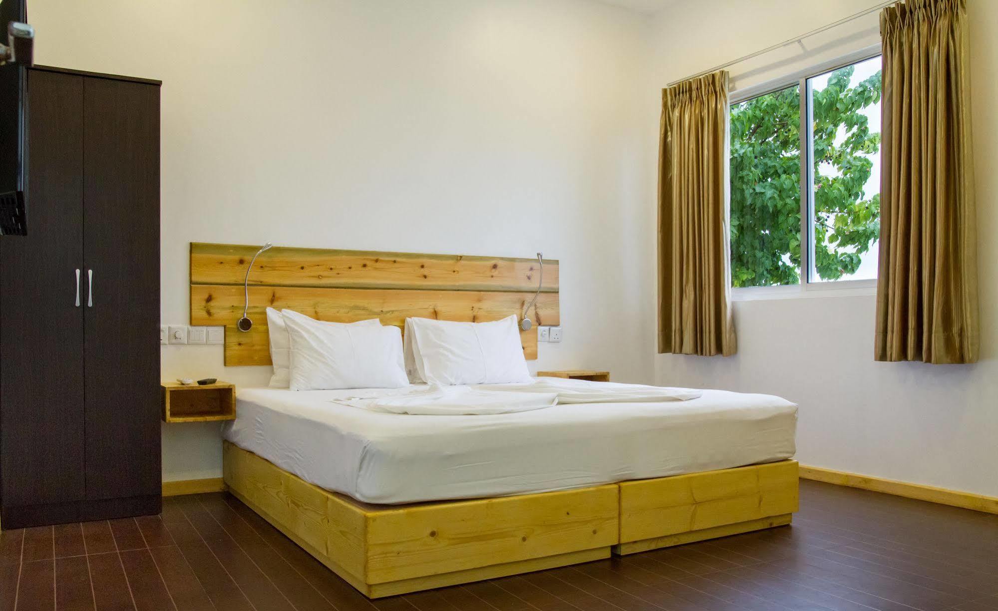 Royal Pearl Inn Maafushi Luaran gambar
