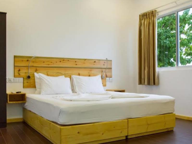 Royal Pearl Inn Maafushi Luaran gambar